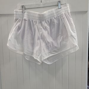 Athleta shorts size large